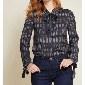 NEW ModCloth Black Paperclip Blouse